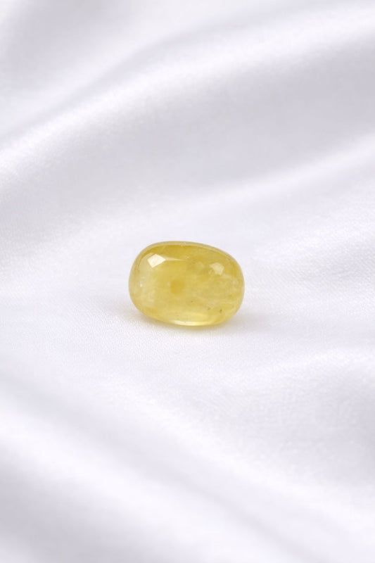 yellow sapphire 8.90 Carat