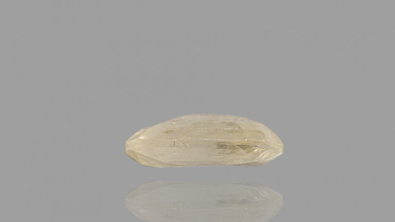 Natural yellow sapphire ( pukhraj)  5.65 Carat Sri Lanka Origin
