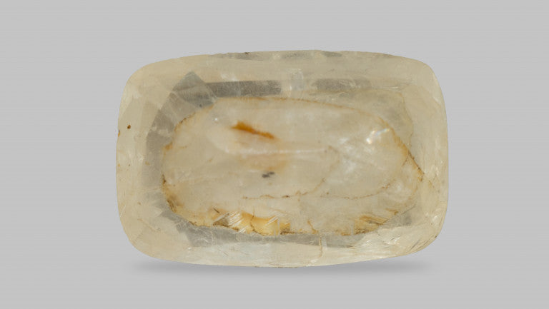 Natural yellow sapphire ( pukhraj )  7.01 Carat ( Sri Lanka Origin )i