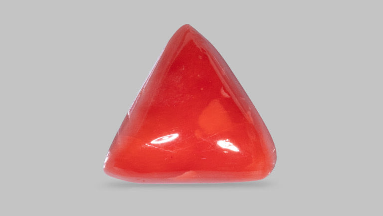 Natural Italian Triangle Red Coral ( Moonga ) 8.65 Carats