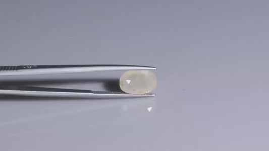 Natural yellow sapphire ( pukhraj )  6.54 Carat