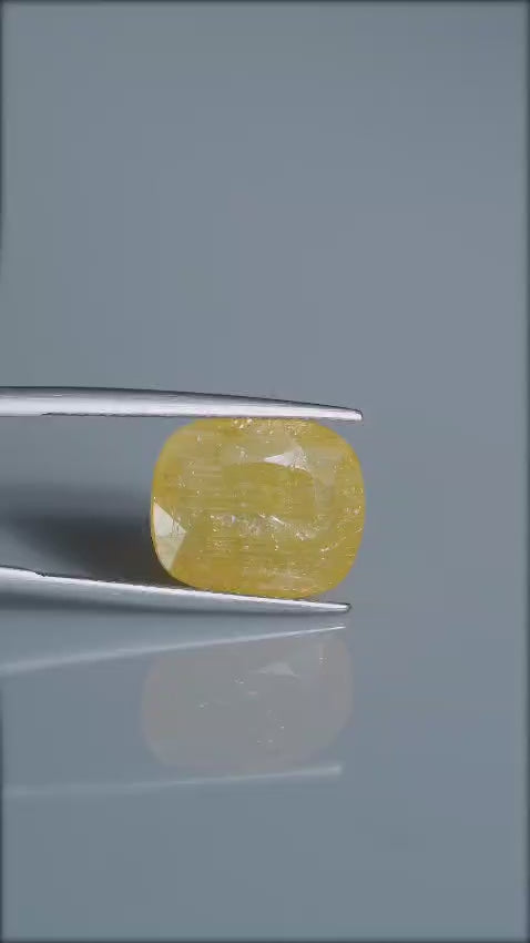 Natural yellow sapphire ( pukhraj )  8.89 Carat