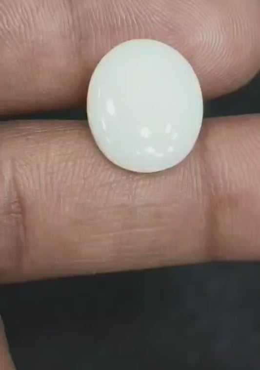 Natural White Opal 7.52 Carats