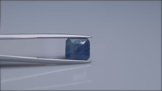 Natural Blue sapphire ( Neelam ) 5.65 Carats